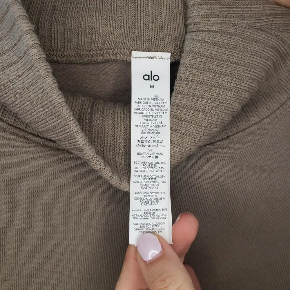 Alo Yoga Cropped Serenity Coverup Womens M Light Cocoa Oversized Sweatshirt